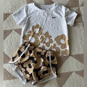 Nike Girls Dri-Fit Set